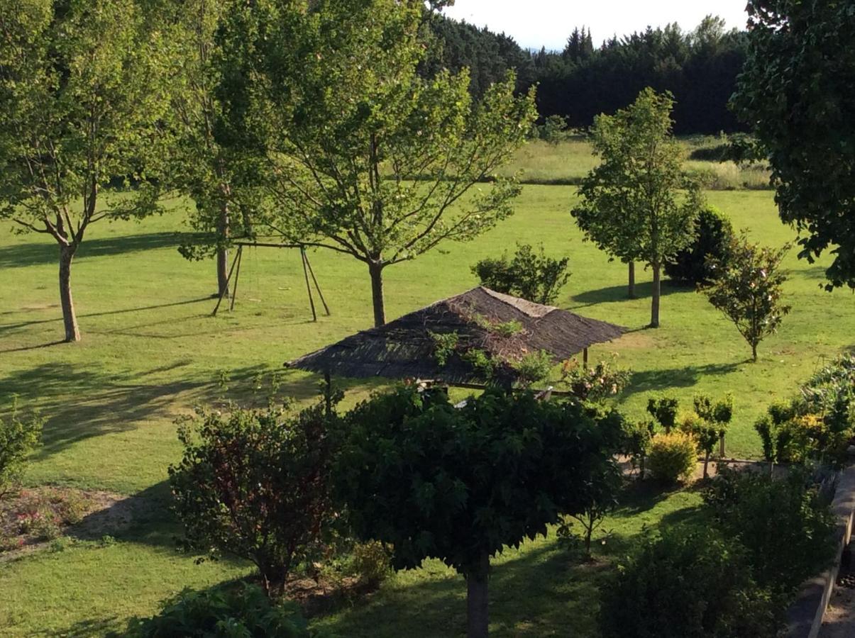 La bergerie de Castellan Bed and Breakfast Verquieres Exteriör bild